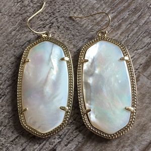 Kendra Scott Danielle earrings